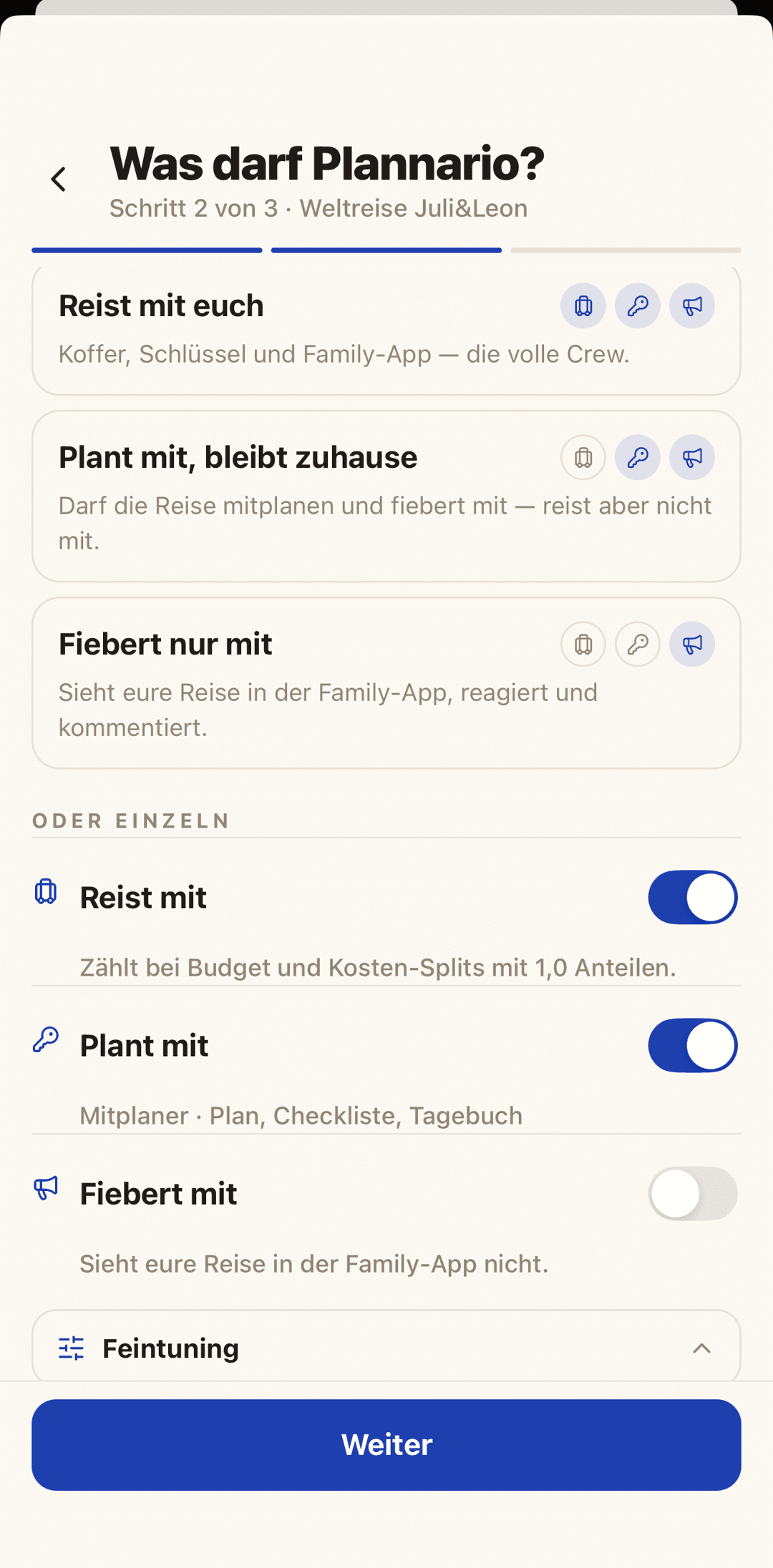 Plannario Plan: Rollen und Rechte pro Mitreisendem — Reist mit, Plant mit, Fiebert mit, jeweils einzeln schaltbar.